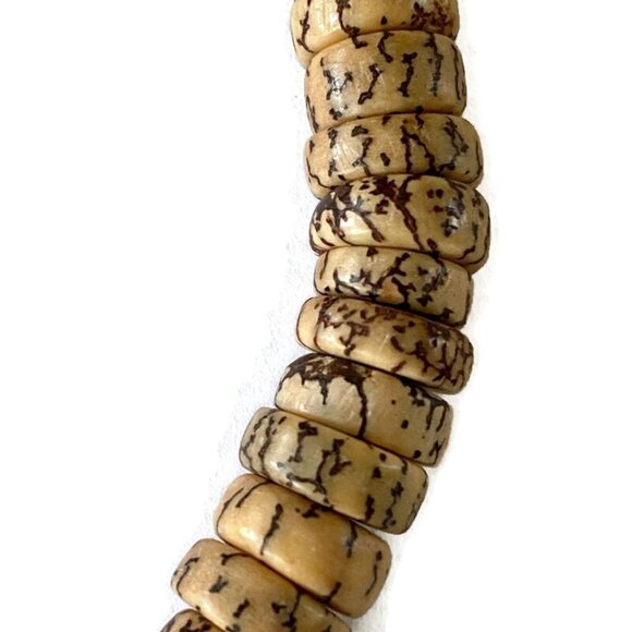 As Low As $2 Caribbean Lime Disc Wood & Nut Temporary Bracelet Beads - Picture 3 of 3